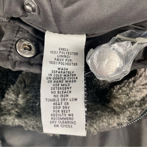 Valerie Stevens Reversible Faux Fur Vest L Full Zip Winter Warm Black Blush Pink - Picture 11 of 12